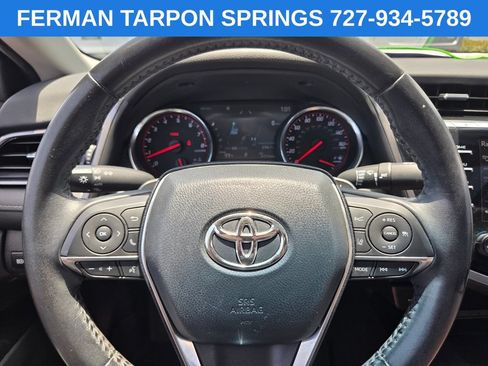 Used 2020 Toyota Camry XSE FWD image 28