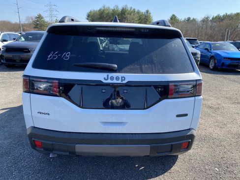 New 2026 Jeep Cherokee Overland w/ Trailer Tow Group image 4