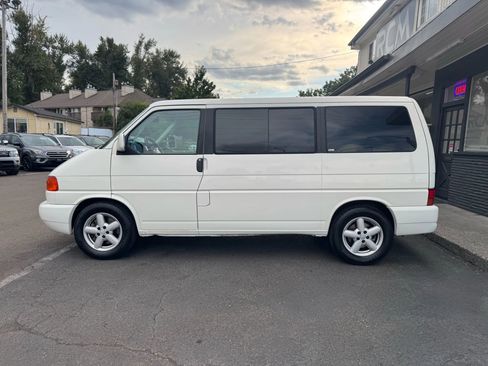 Used 2003 Volkswagen Eurovan MV image 4