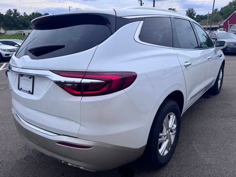 Used 2020 Buick Enclave Essence FWD image 5