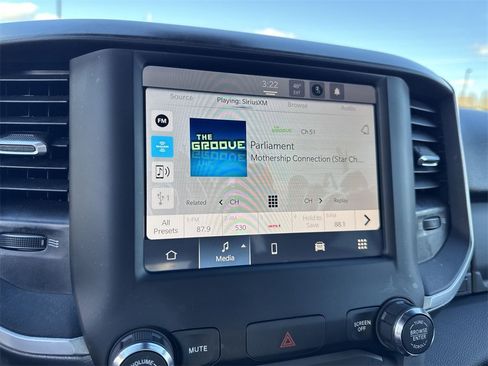 Used 2024 RAM 2500 Big Horn w/ Bed Utility Group image 16