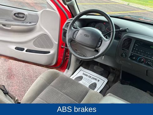 Used 2002 Ford F150 XLT AWD/4WD image 14