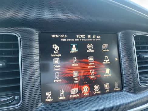 Used 2016 Dodge Charger SXT image 21