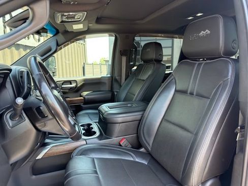 Used 2020 Chevrolet Silverado 3500 High Country w/ Z71 Off-Road Package AWD/4WD image 14