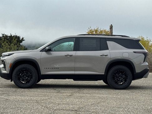 New 2026 Chevrolet Traverse Z71 image 7