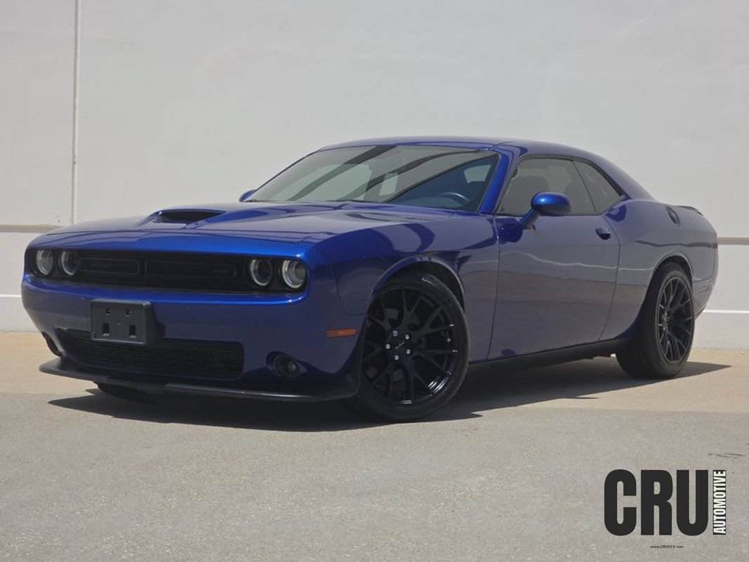 Used 2021 Dodge Challenger GT w/ Blacktop Package RWD image 1