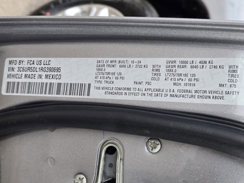 New 2024 RAM 2500 Big Horn w/ Bed Utility Group image 26