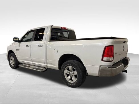 Used 2016 RAM 1500 Classic SLT image 3