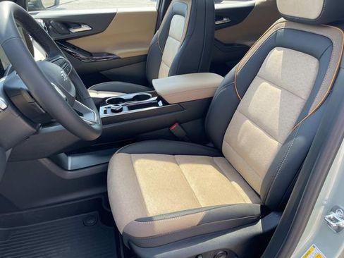 New 2026 Chevrolet Equinox ACTIV w/ Convenience Package III image 21