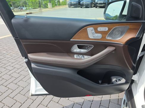 Used 2022 Mercedes-Benz GLE 350 4MATIC image 17