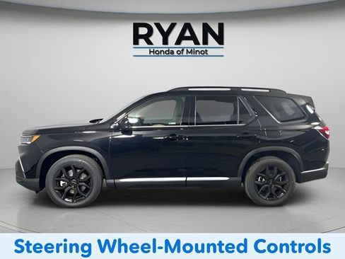 New 2025 Honda Pilot Touring image 11