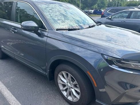 Used 2024 Honda CR-V EX image 4