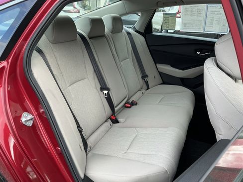 Certified 2024 Honda Accord EX image 18