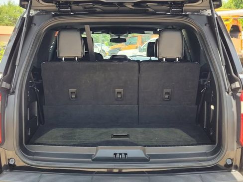 Certified 2019 Ford Expedition XLT w/ Equipment Group 201A RWD image 11