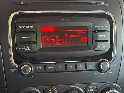Used 2017 Kia Forte LX FWD image 17