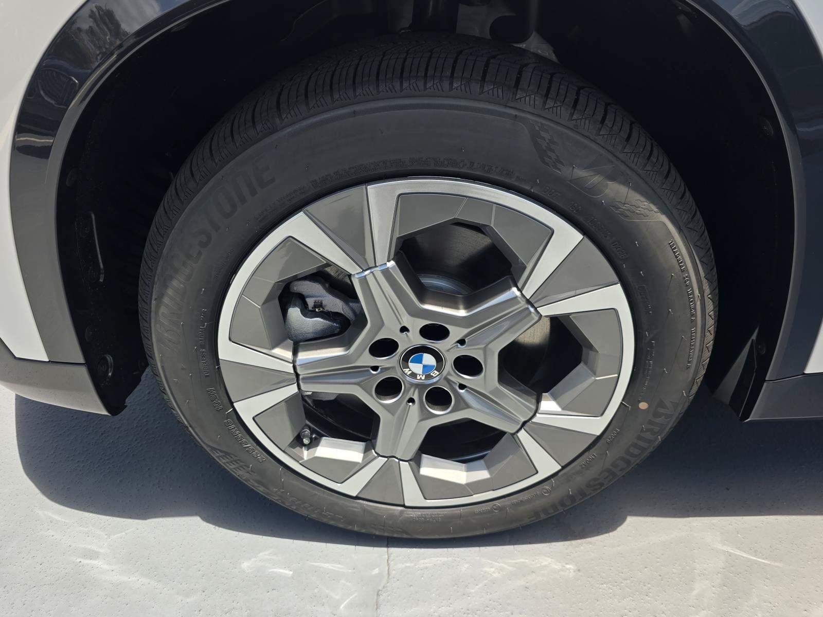 New 2026 BMW X1 xDrive28i w/ Convenience Package AWD/4WD image 9