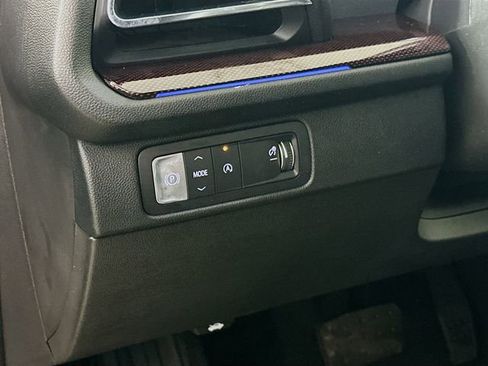 New 2026 Chevrolet Traverse RS image 10