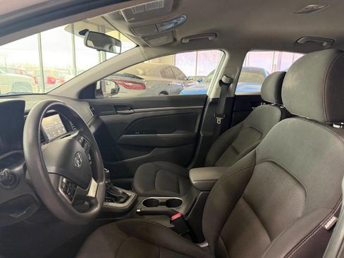 Used 2018 Hyundai Elantra SEL image 17