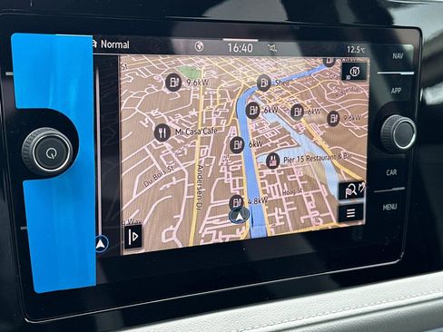 New 2026 Volkswagen Taos SEL image 18