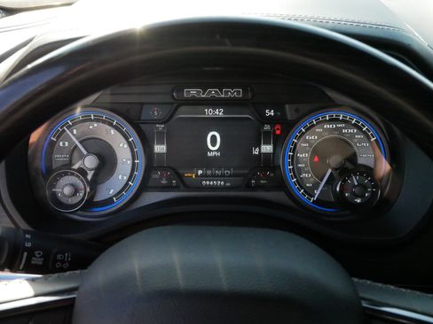 Used 2022 RAM 1500 Limited image 21