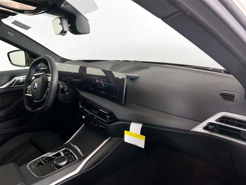 New 2026 BMW 430i xDrive w/ Premium Package AWD/4WD image 27