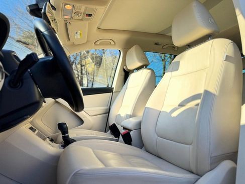 Used 2016 Volkswagen Tiguan SEL image 16