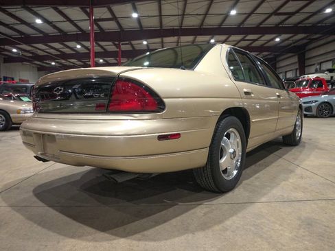 Used 1999 Chevrolet Lumina LTZ w/ Preferred Equipment Group image 8
