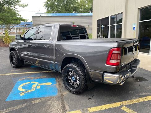 Used 2019 RAM 1500 Limited AWD/4WD image 3