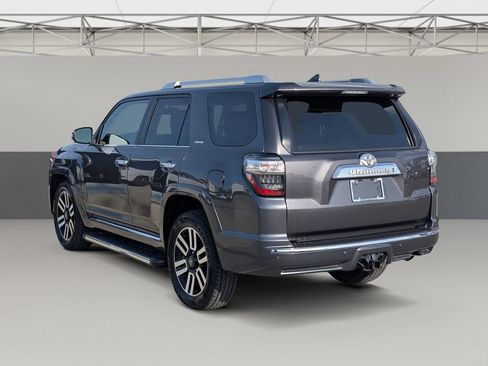 Used 2018 Toyota 4Runner Limited RWD image 7