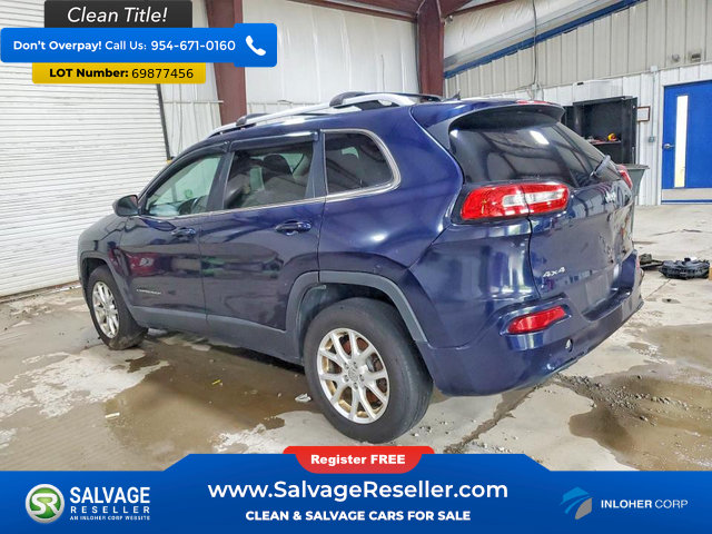 Used 2015 Jeep Cherokee Latitude w/ Comfort/Convenience Group AWD/4WD image 3