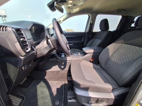 Used 2024 Ford Ranger XLT w/ Technology Package image 9