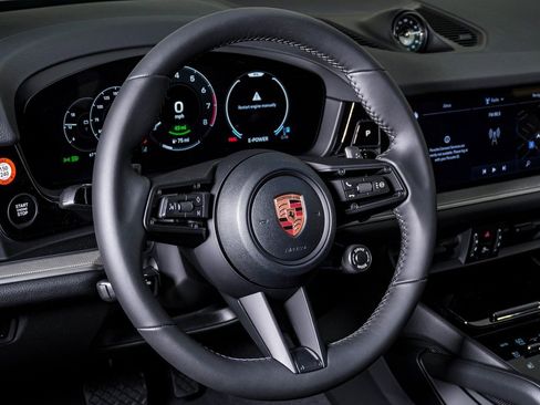 New 2026 Porsche Cayenne E-Hybrid Coupe image 18