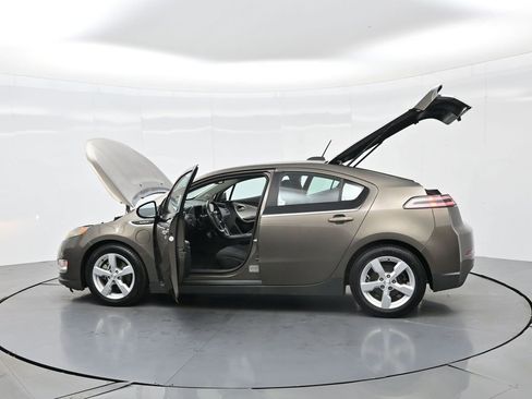 Used 2015 Chevrolet Volt w/ Enhanced Safety Package 1 image 41