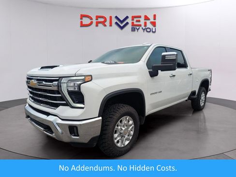 Used 2024 Chevrolet Silverado 2500 LTZ w/ LTZ Convenience Package AWD/4WD image 1