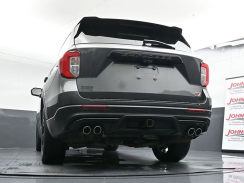 Used 2020 Ford Explorer ST w/ ST Street Pack image 22