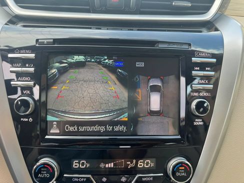 Used 2015 Nissan Murano SL w/ SL Technology Package FWD image 22