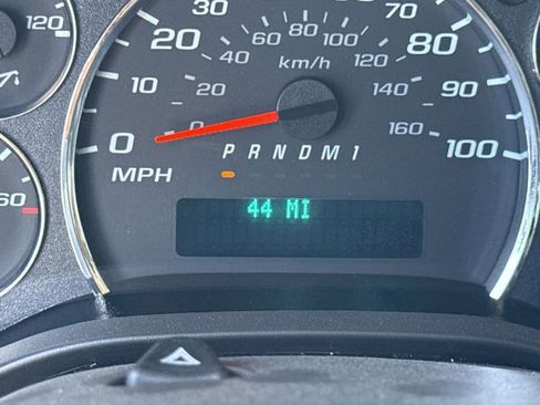 New 2024 Chevrolet Express 3500 w/ Power Convenience Package RWD image 12
