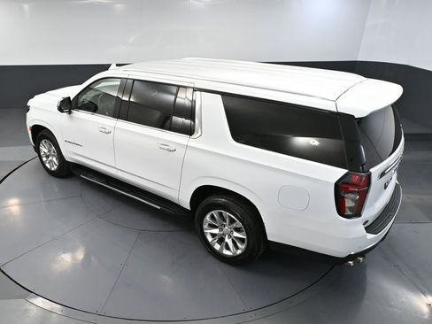 Used 2023 Chevrolet Suburban Premier image 66