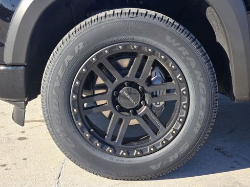 Used 2023 Chevrolet Silverado 1500 Custom w/ LPO, Dark Essentials Package image 12