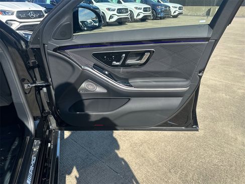 New 2026 Mercedes-Benz S 63 AMG S image 15