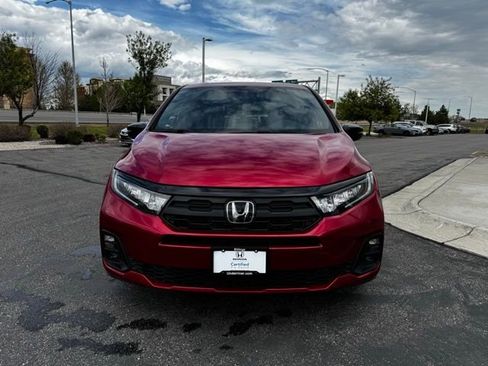 Used 2025 Honda Odyssey Sport-L image 3