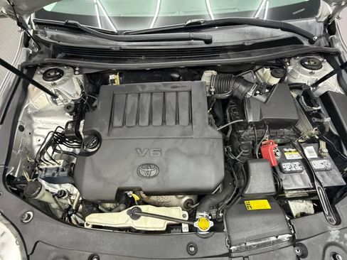 Used 2013 Toyota Avalon XLE Touring FWD image 28