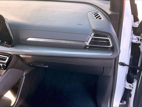 Used 2024 Chevrolet Traverse LS image 27