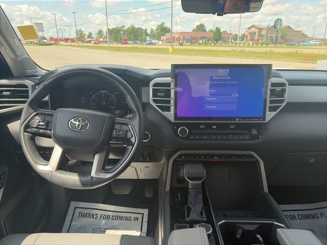 Used 2024 Toyota Tundra Limited AWD/4WD image 14