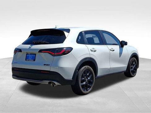 Used 2023 Honda HR-V Sport image 6