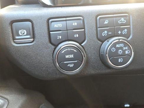 Used 2024 Chevrolet Silverado 3500 LT w/ Z71 Sport Edition AWD/4WD image 20