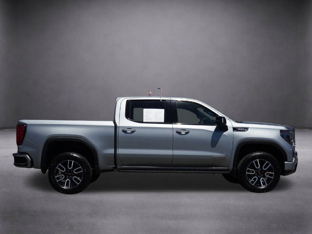Used 2026 GMC Sierra 1500 AT4 w/ AT4 Premium Package AWD/4WD image 3