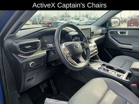 Used 2021 Ford Explorer XLT w/ Equipment Group 202A image 11