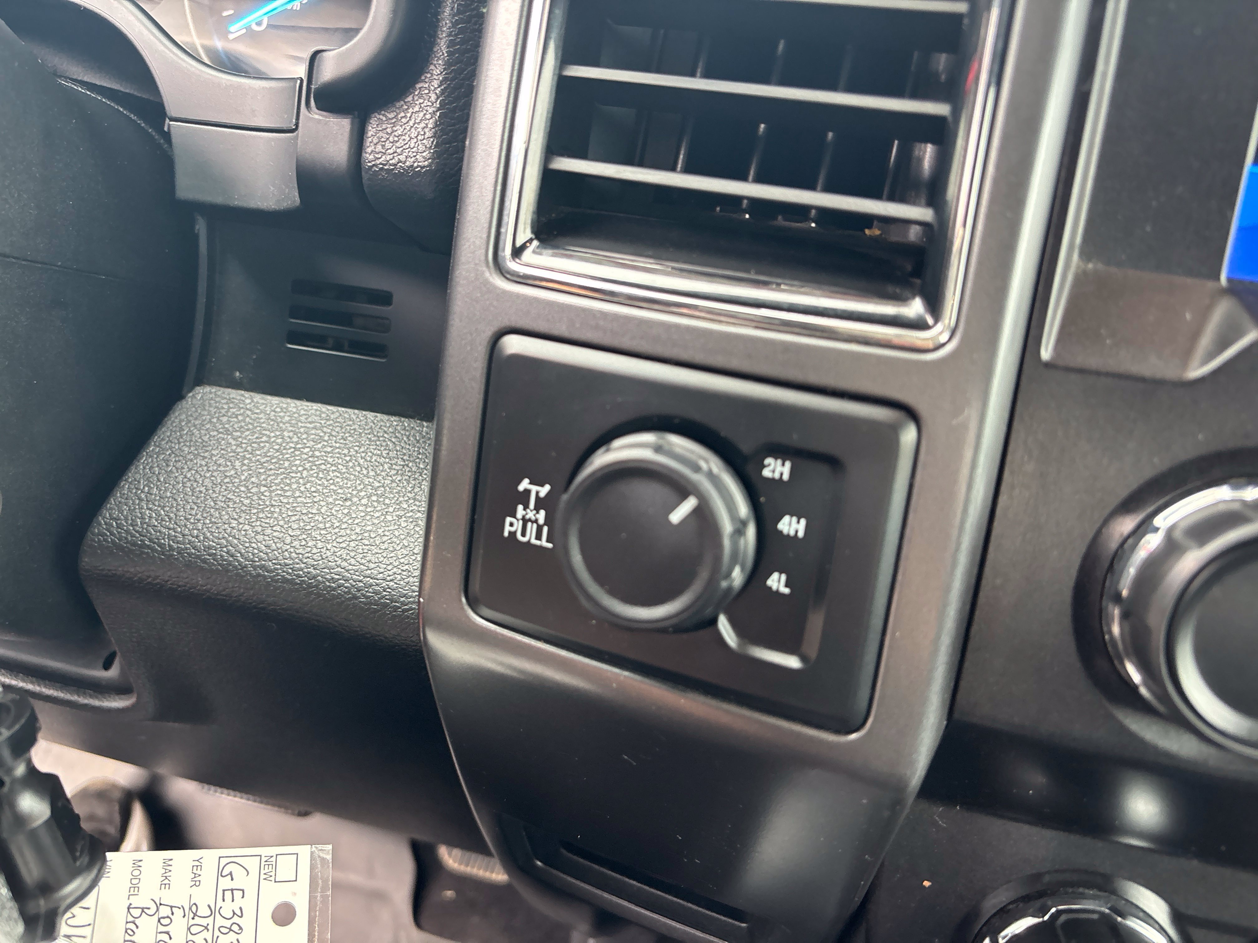 Used 2020 Ford F150 XLT w/ Equipment Group 302A Luxury AWD/4WD image 36
