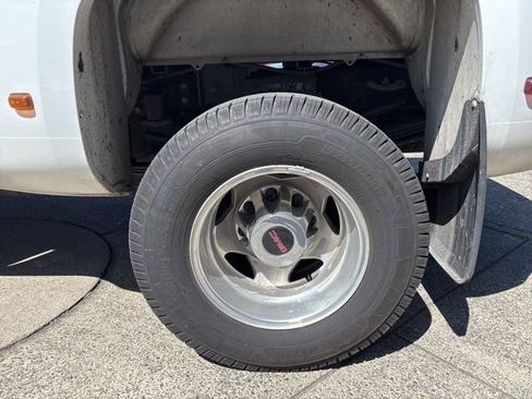 Used 2016 GMC Sierra 3500 Denali w/ Duramax Plus Package image 13